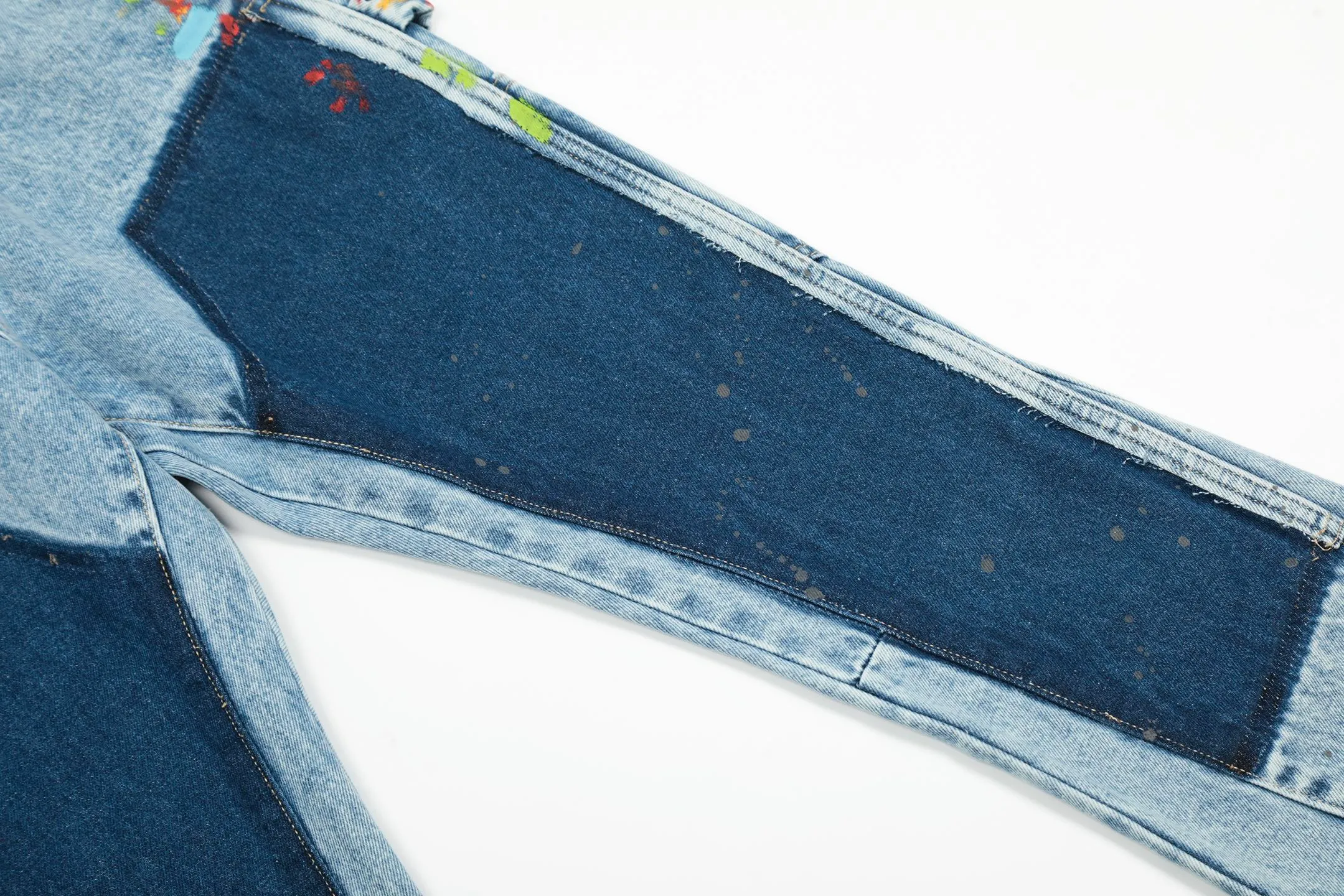#8163 P250💰 Independent GALLERY DEPT. Vintage splicing loose washed flared jeans - truly restore the ultimate texture of Vintage - original hardware accessories washed and other elevators, QR code analysis are all purchased from the original factory, high degree of restoration, you are welcome to compare the products~ - three-dimensional version loose and comfortable without picking the body shape taller and slimmer factory Seiko original factory quality control same style for men and women can be matched with couples Versatile recommendation Necessary jeans for all seasons -Size: 28 30 32 34 36